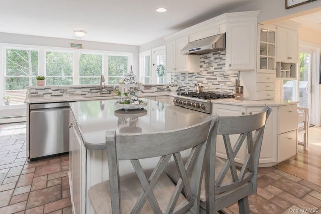 102 Beverly Road, Chester, NY 10918