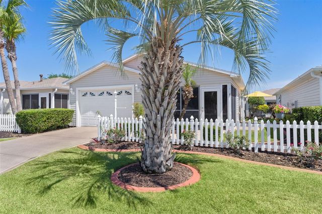 2437 SOUTHERN OAK STREET, The Villages, FL 32162