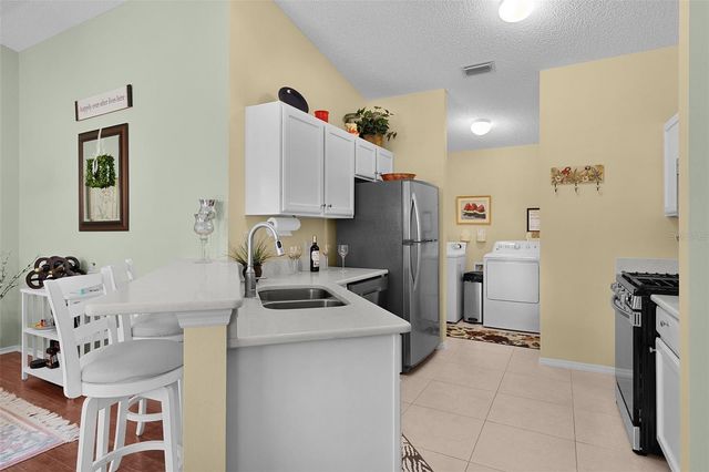 2437 SOUTHERN OAK STREET, The Villages, FL 32162