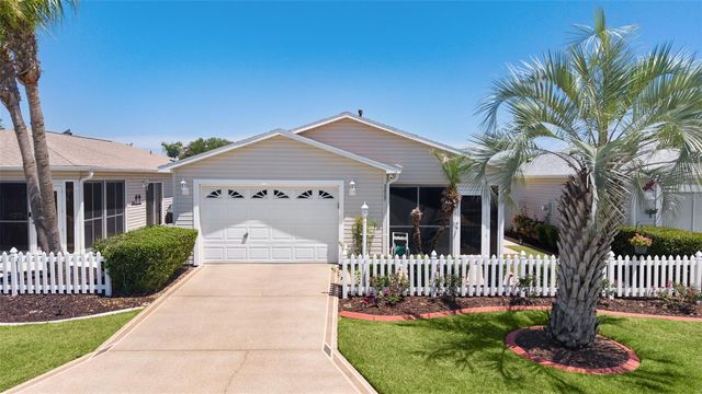 2437 SOUTHERN OAK STREET, The Villages, FL 32162