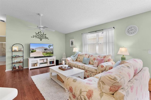 2437 SOUTHERN OAK STREET, The Villages, FL 32162