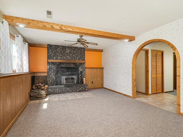 820 203rd Lane NE, East Bethel, MN 55011