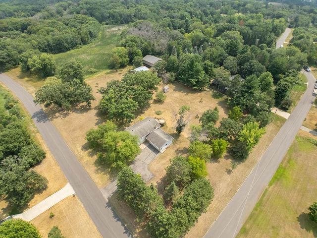 820 203rd Lane NE, East Bethel, MN 55011