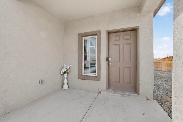 10683 Valedon Lane SW, Albuquerque, NM 87121