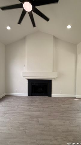 6283 Valley Bay Dr, San Antonio, TX 78250