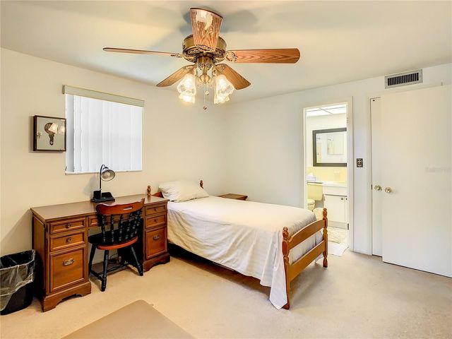 4230 REDCLIFF PLACE 4230, New Port Richey, FL 34652