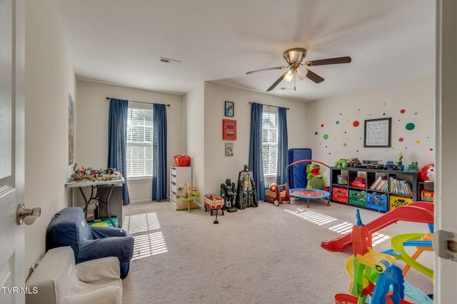 212 Pembrooke Circle, Jonesborough, TN 37659