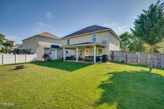 212 Pembrooke Circle, Jonesborough, TN 37659
