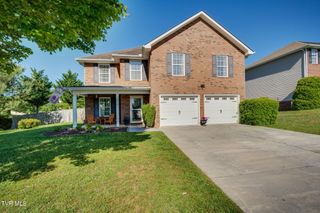 212 Pembrooke Circle, Jonesborough, TN 37659