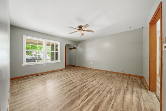 1612 N Cron, Augusta, KS 67010