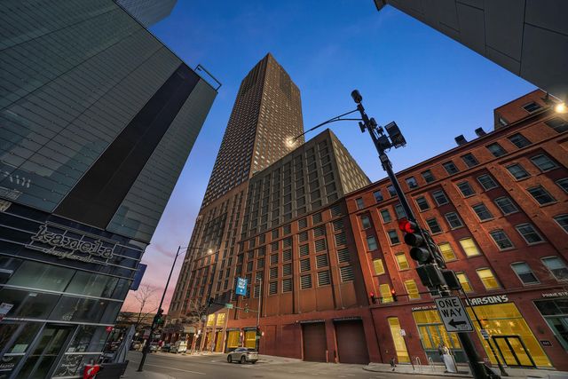 474 N Lake Shore Drive 2408, Chicago, IL 60611
