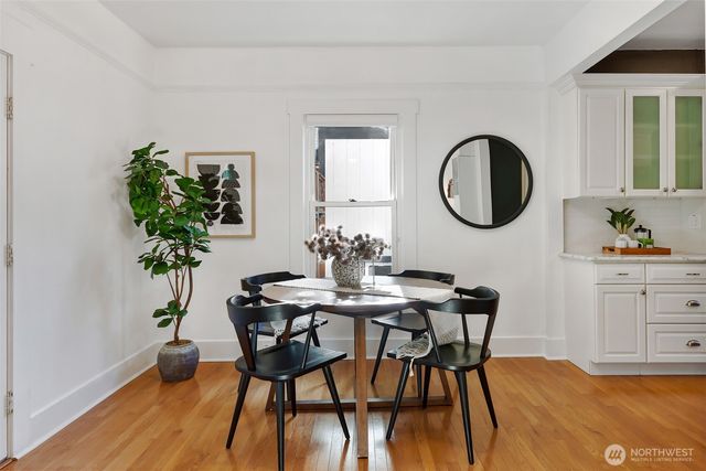 516 W Howe Street, Seattle, WA 98119