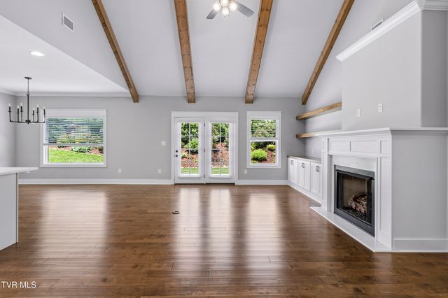 882 Gardenia Drive, Johnson City, TN 37615
