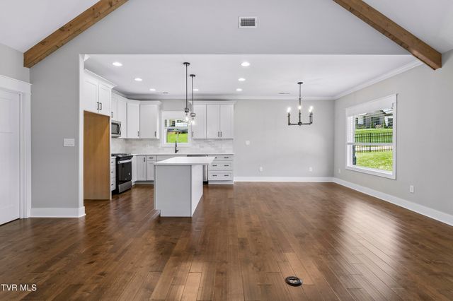 882 Gardenia Drive, Johnson City, TN 37615