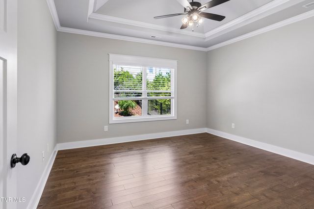 882 Gardenia Drive, Johnson City, TN 37615