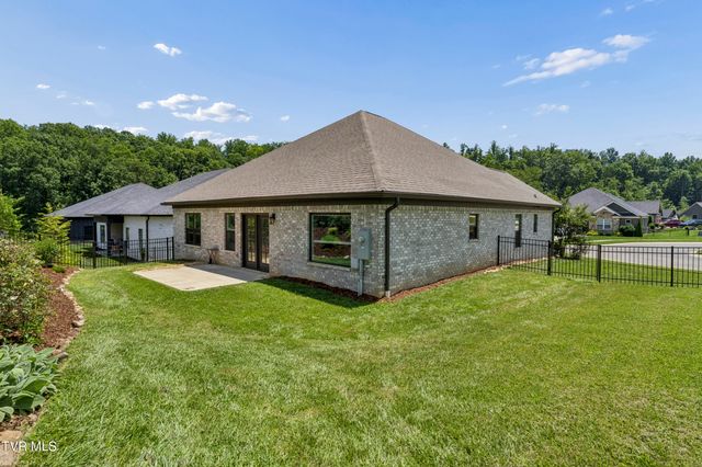 882 Gardenia Drive, Johnson City, TN 37615