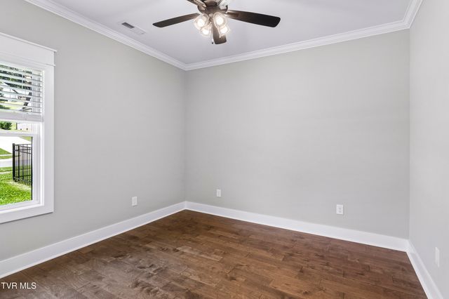882 Gardenia Drive, Johnson City, TN 37615