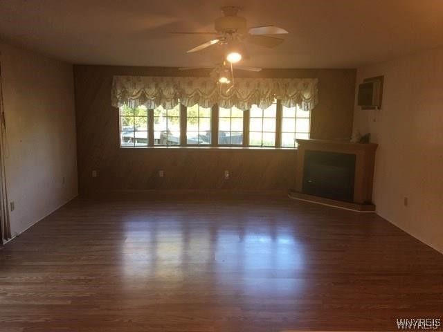 1901 Grand Island Boulevard, Grand Island, NY 14072