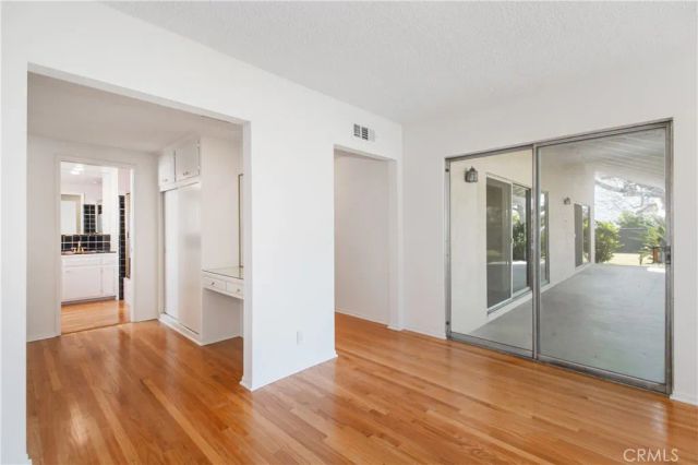 9659 Calvin, Northridge, CA 91324