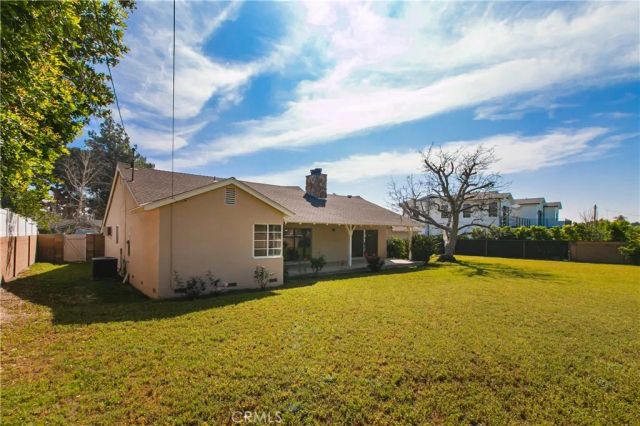 9659 Calvin, Northridge, CA 91324