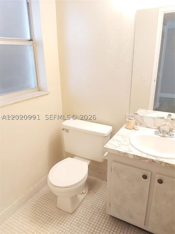 8370 Sands Point Blvd H306, Tamarac, FL 33321