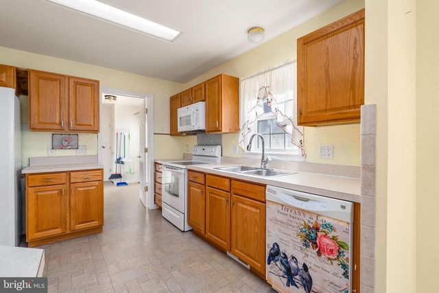 103 CURRY, Conowingo, MD 21918