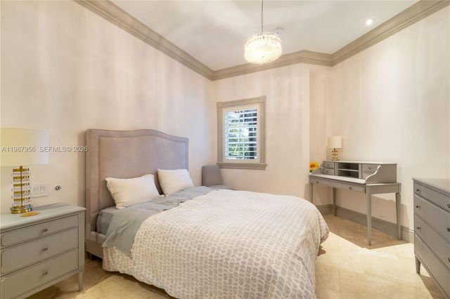 5250 Snapper Creek Road, Coral Gables, FL 33156