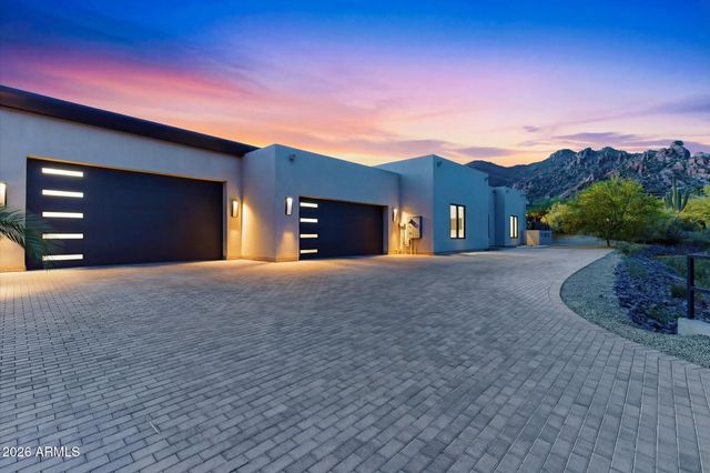 6816 E Stagecoach Pass --, Carefree, AZ 85377