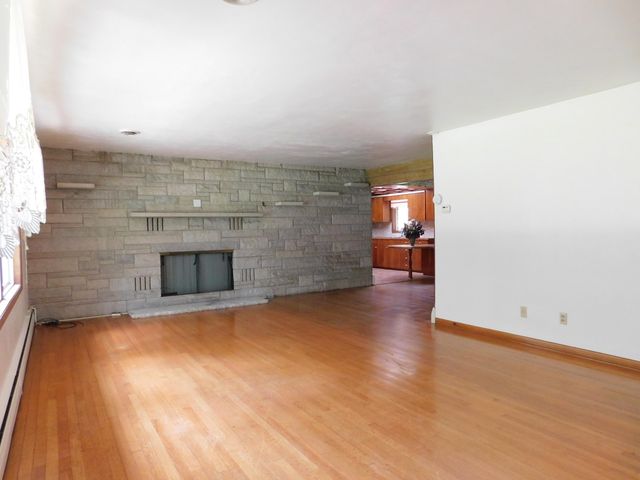 2387 Swanson Road, Portage, IN 46368