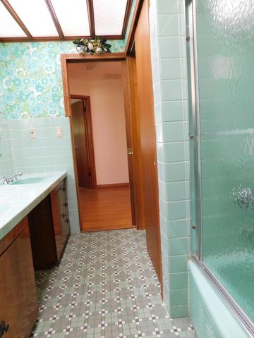 2387 Swanson Road, Portage, IN 46368