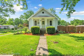 25605 Yale Street, Dearborn Heights, MI 48125