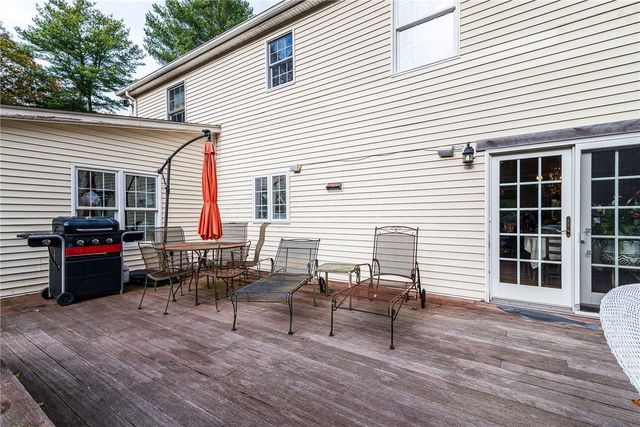 197 Old Coach Road, Charlestown, RI 02813