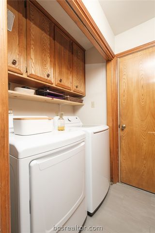 2808 Pueblo Court N, College Station, TX 77845