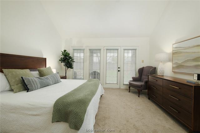 2808 Pueblo Court N, College Station, TX 77845