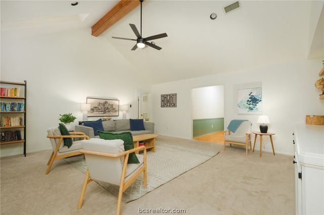 2808 Pueblo Court N, College Station, TX 77845