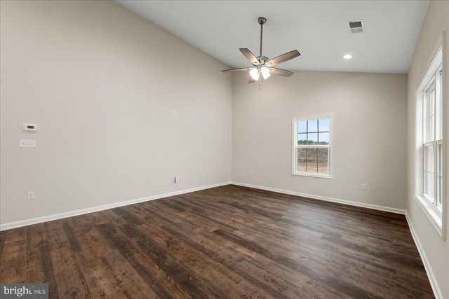 253 ROSSMANN BLVD, Winchester, VA 22602