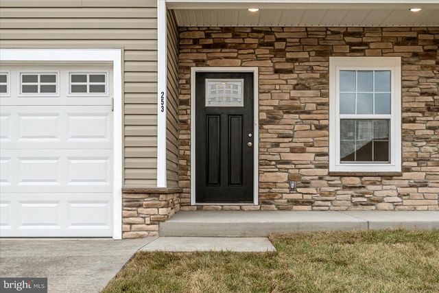 253 ROSSMANN BLVD, Winchester, VA 22602