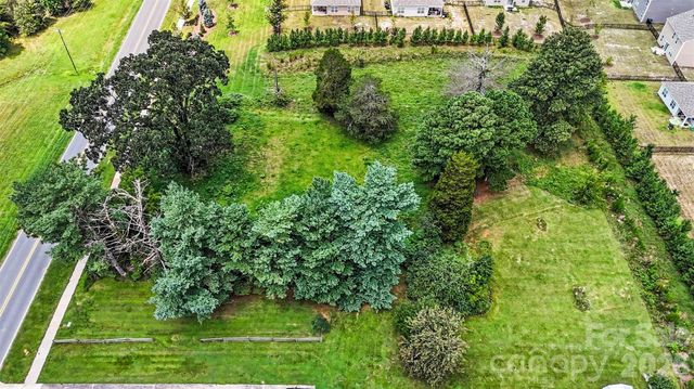 495 Perry Road, Troutman, NC 28166