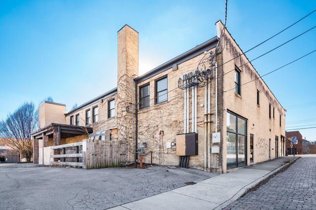 520 S High Street, Columbus, OH 43215