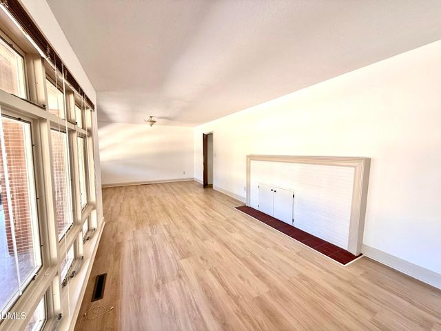 106 Carolina Avenue, Williamston, NC 27892