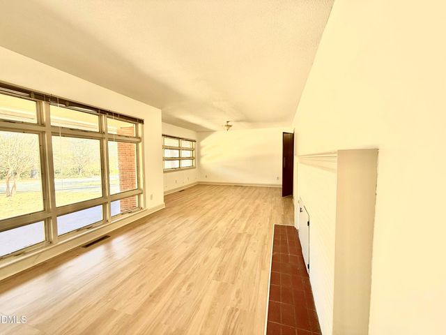 106 Carolina Avenue, Williamston, NC 27892