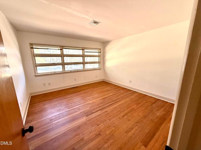 106 Carolina Avenue, Williamston, NC 27892