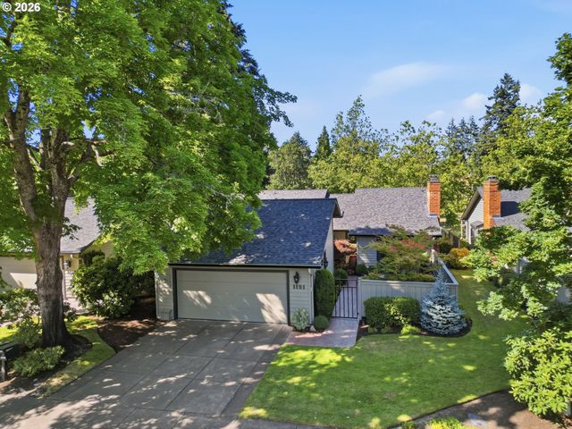 1151 SPYGLASS Dr, Eugene, OR 97401