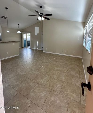 3102 E Michigan Avenue, Phoenix, AZ 85032