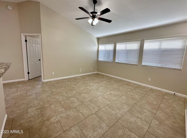 3102 E Michigan Avenue, Phoenix, AZ 85032