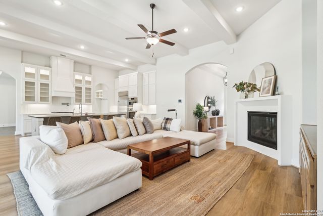 18335 Powder, San Antonio, TX 78257