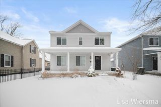 352 Mason Avenue, Muskegon City, MI 49441