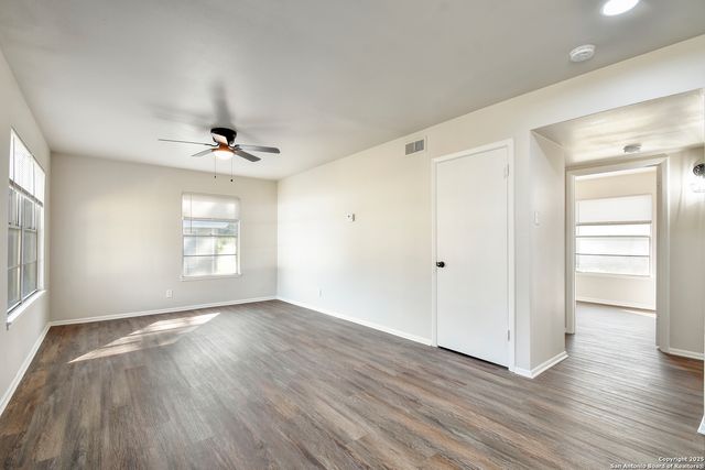 2442 ELAND DR, San Antonio, TX 78213