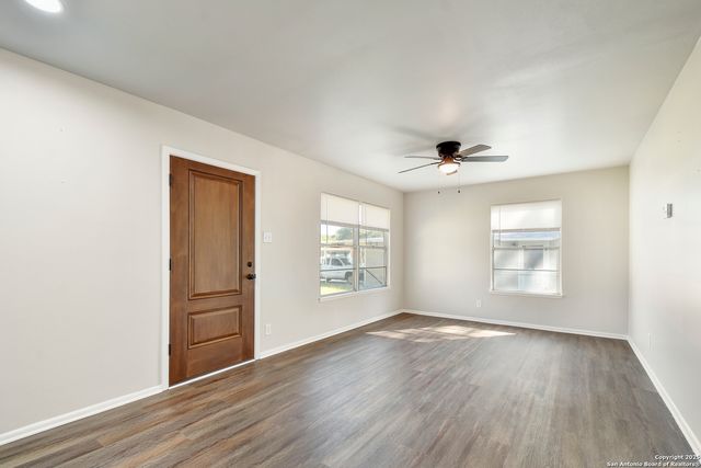 2442 ELAND DR, San Antonio, TX 78213