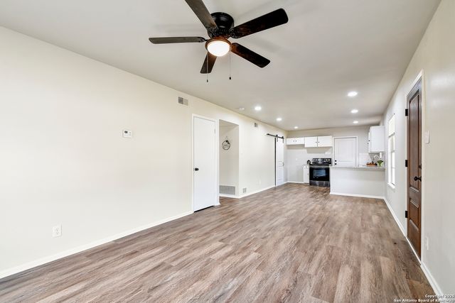 2442 ELAND DR, San Antonio, TX 78213